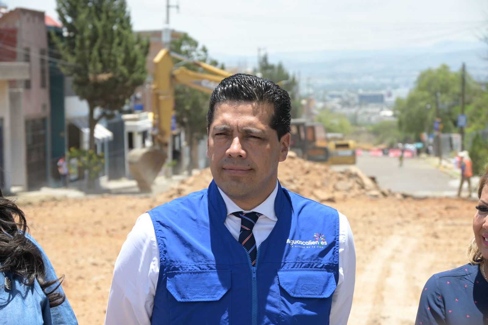 Impulsa Leo Montañez la rehabilitación de más de 100 calles y avenidas de Aguascalientes
