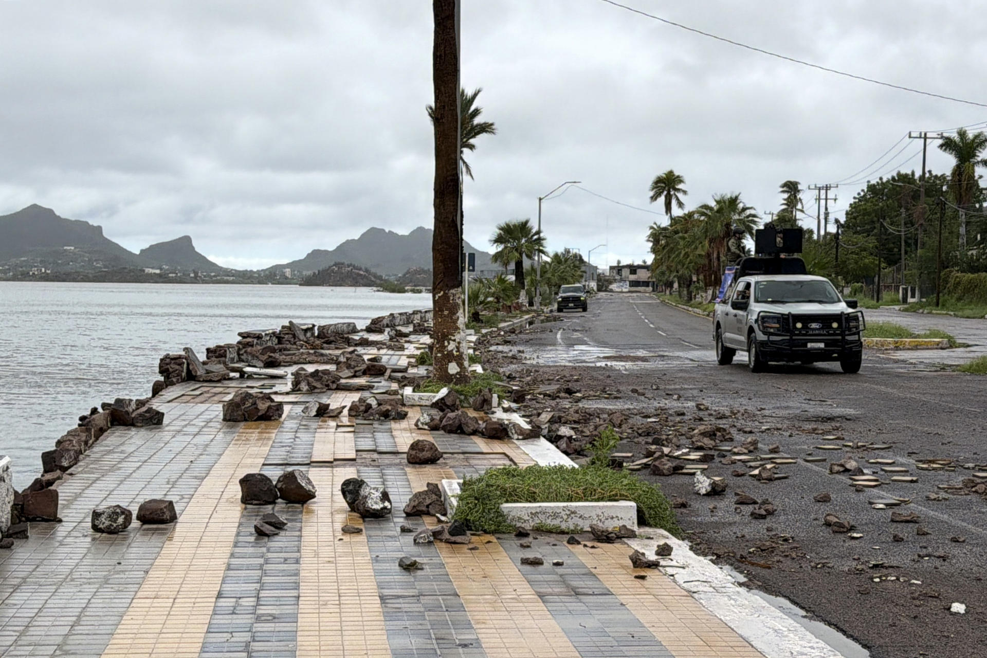 Rachel se aleja de México, pero mantendrá lluvias durante tres días