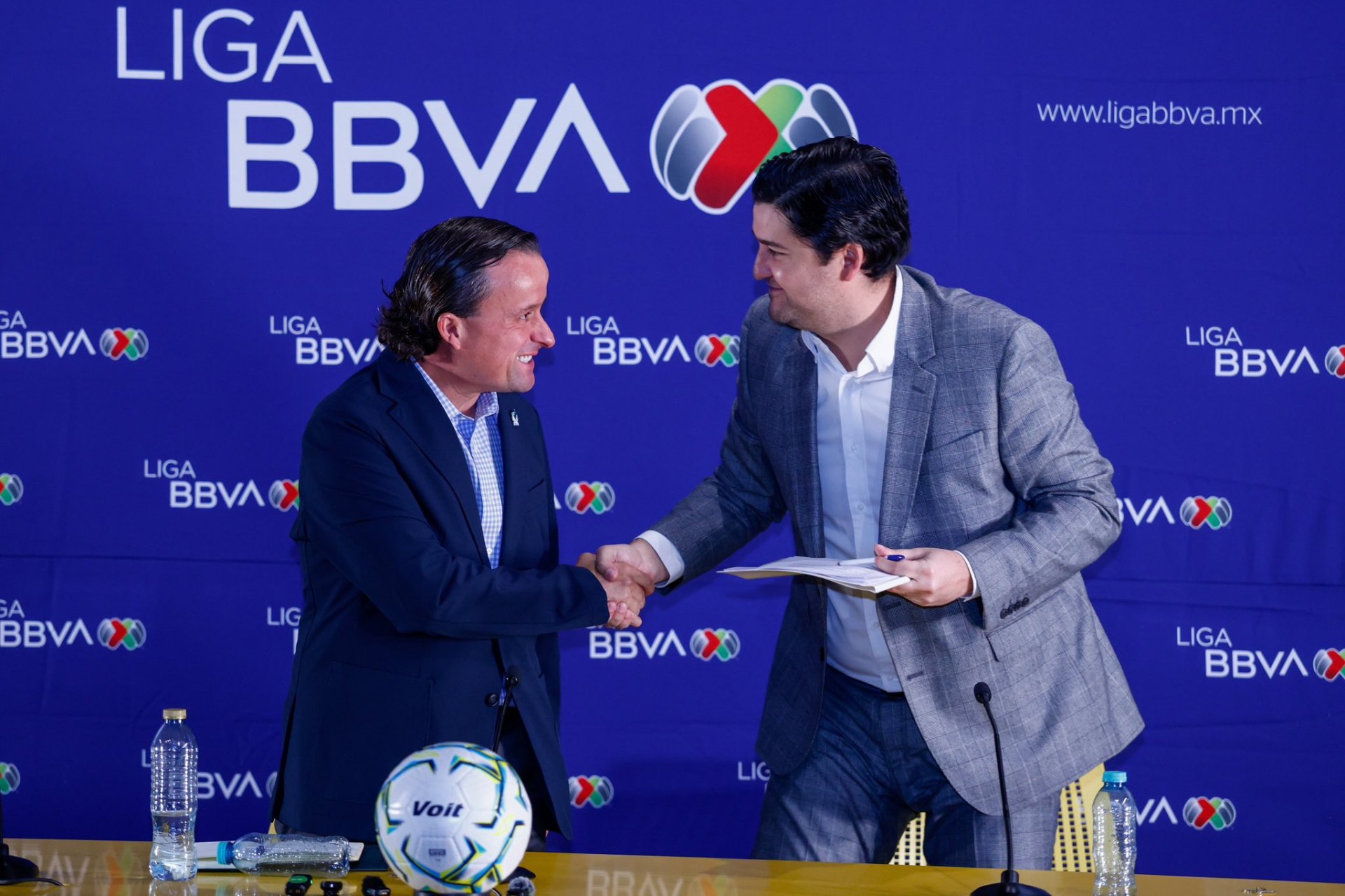 Directivos de la FMF y la Liga MX faltan a debate sobre el ascenso y descenso