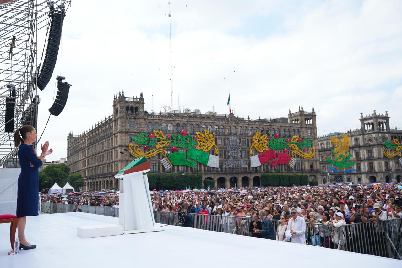 Sheinbaum cierra su gira de rendición de cuentas con un mensaje en el Zócalo