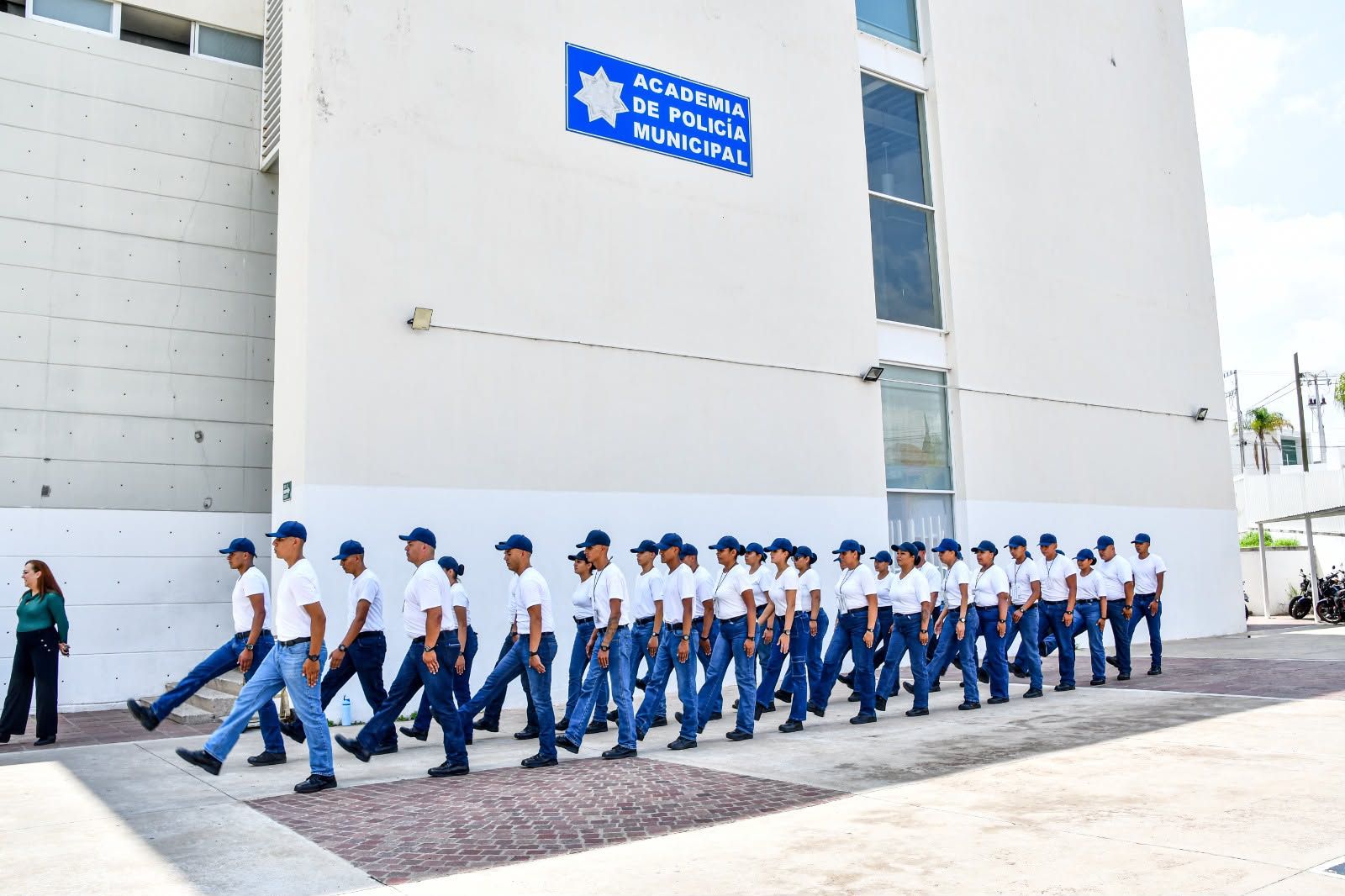 Instituto Superior en Seguridad Pública cuenta con línea telefónica directa para aspirantes a la Policía Municipal