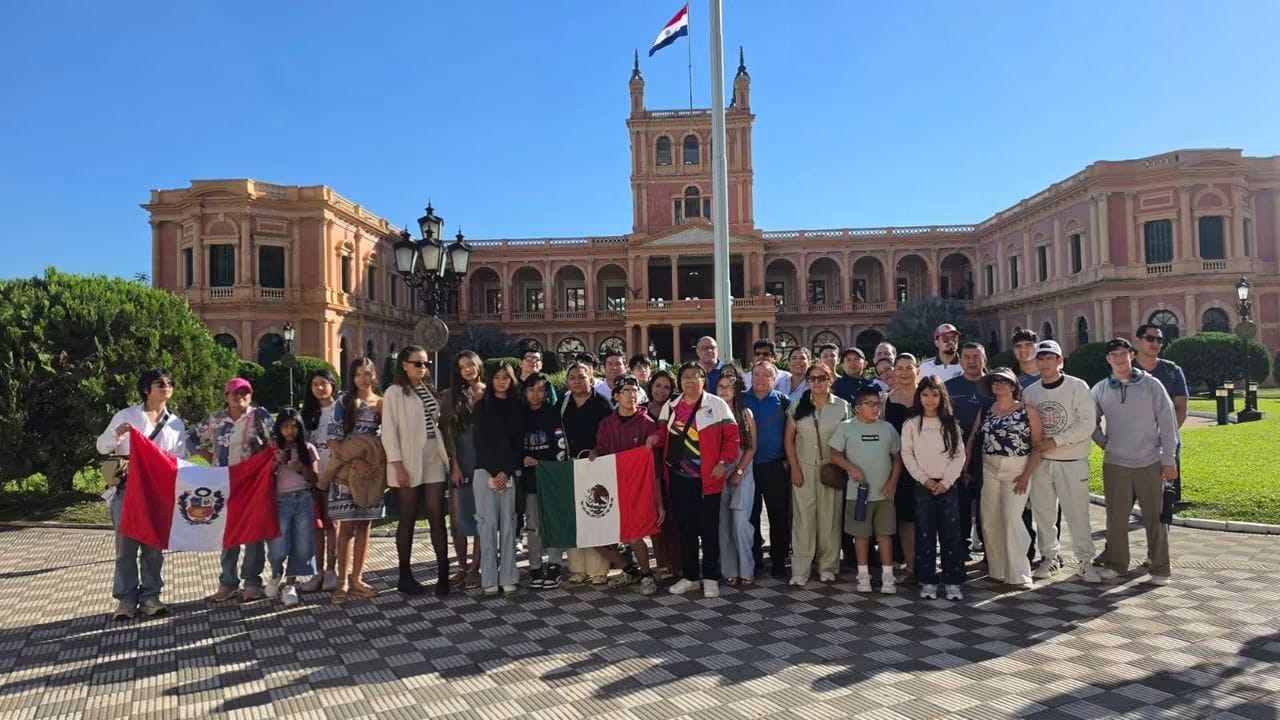 Estudiantes de Aguascalientes obtienen tres medallas en competencia internacional en Paraguay